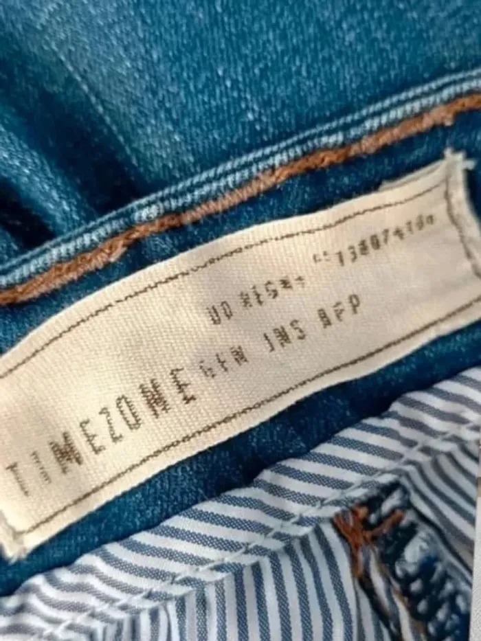 Jean Timezone,coupe slim ,taille haute ,texture elasthanne - photo numéro 9