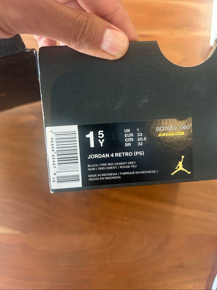 Jordan 4 bred 2018 taille 33 - photo numéro 3