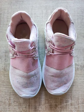 Baskets sans lacet taille 28