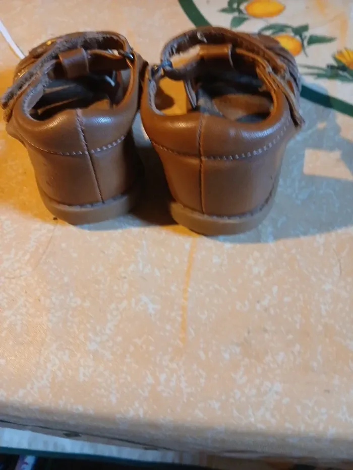 Chaussure enfant t19 et 21 - photo numéro 5