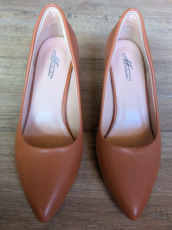 🤎 Escarpins marron clair – Comme neufs !