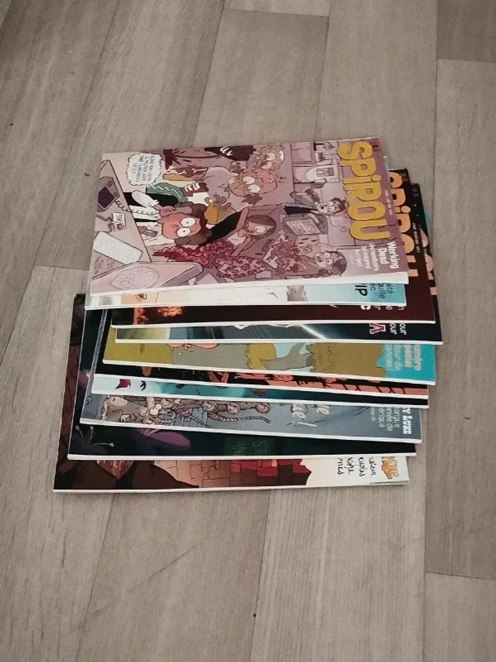 Lot de 10 BD magazines  SPIROU année 2024-25 L087 - photo numéro 3