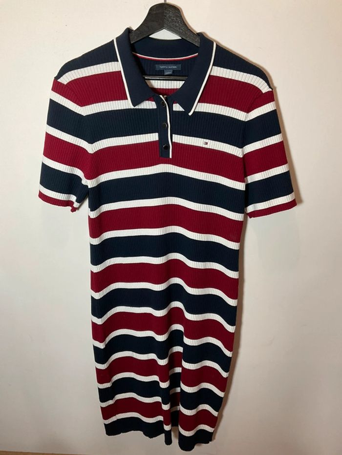 Robe côtelée manches courtes prêt du corps rayée marine et bordeaux Tommy Hilfiger taille L 028