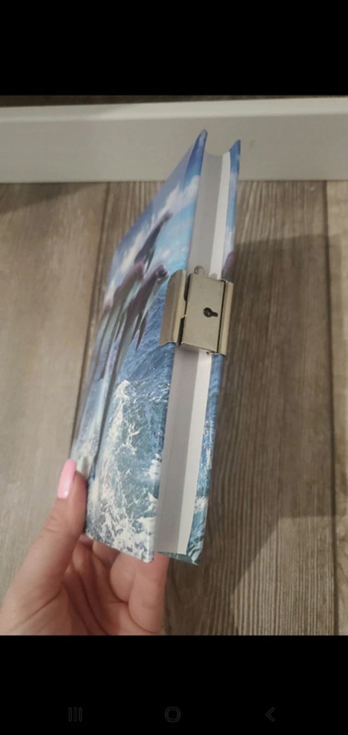 Journal dauphins avec clefs - 18 x 13 - photo numéro 4
