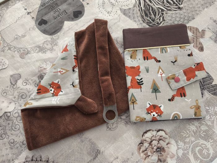 Protège carnet de santé avec doudou assortie - photo numéro 3