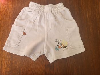 1 short garçon 6 mois 