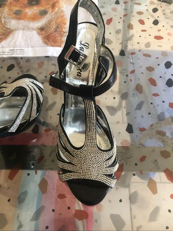 Magnifiques Sandales strass