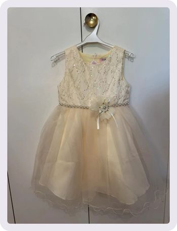 Robe jaune