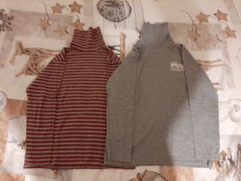 Vend 2 sous pull garçon