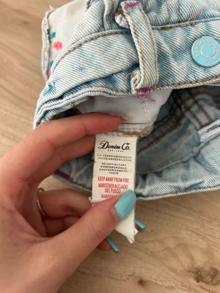 👖 Joli short en jean fleuri Denim Co. 👖 - photo numéro 10