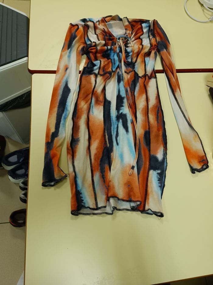 Vêtements femme - photo numéro 3