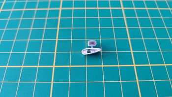 Support phare arrière gauche miniature Porsche 356 B 1961 Burago BBurago 1/18 1/18e 1/18ème #B42