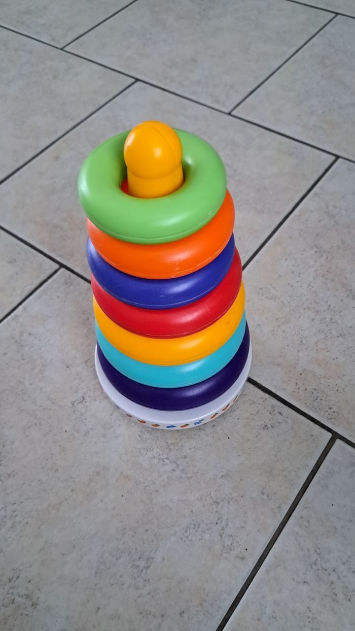 Tour empilable plastique