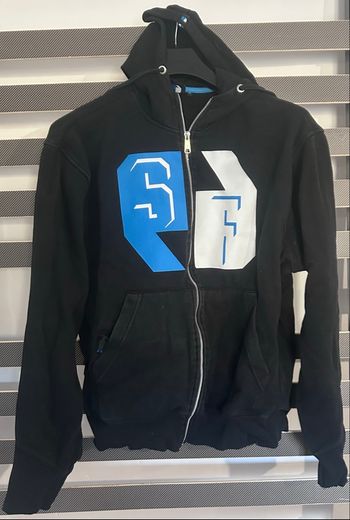 Pull à capuche Sneaker Freak