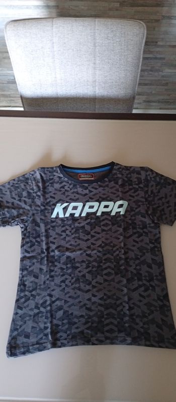 Tee-shirt