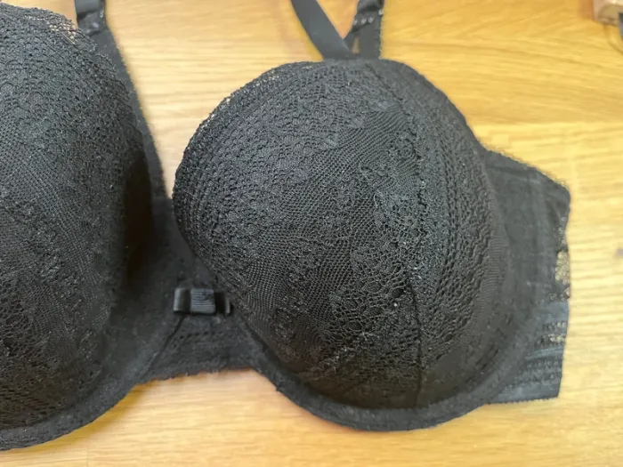 Soutiens-gorge noir H&M 80D - photo numéro 2