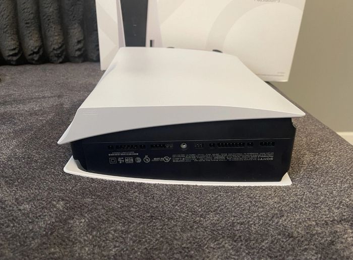 PlayStation 5 - photo numéro 2