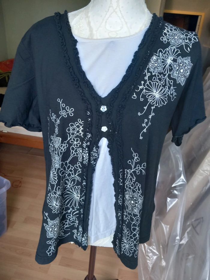Tee-shirt