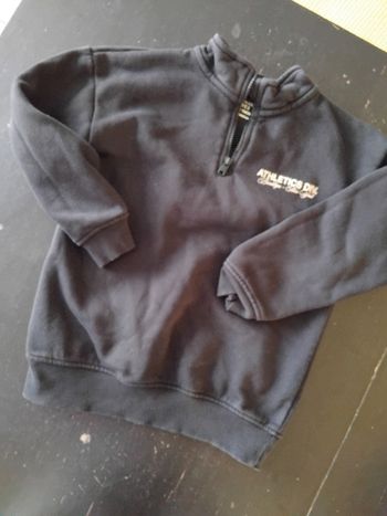 Pull sweat sans capuche