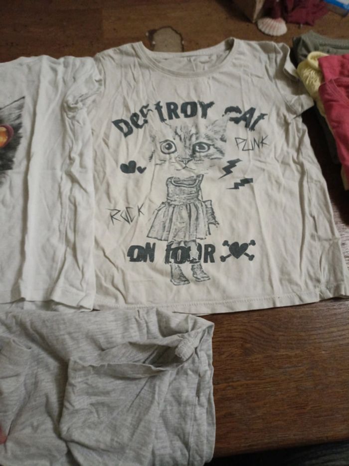 3 T-shirts - photo numéro 2