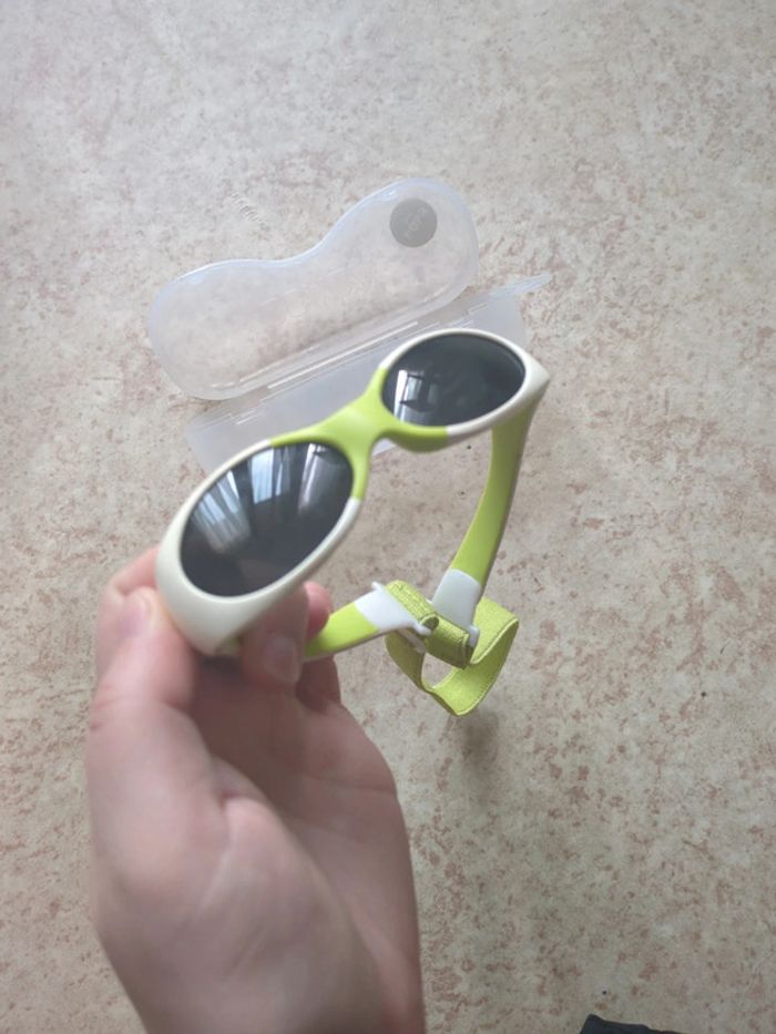 Lunette de soleil bébé - photo numéro 2