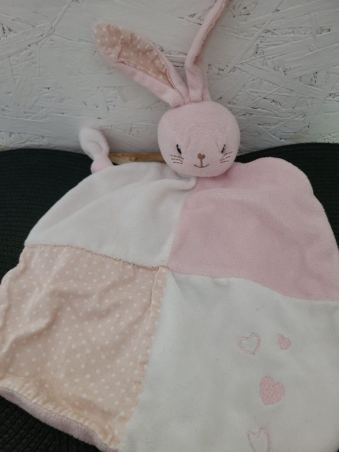 Doudou plat lapin DODIE rose blanc coeurs Mon doudou d'amour - photo numéro 2