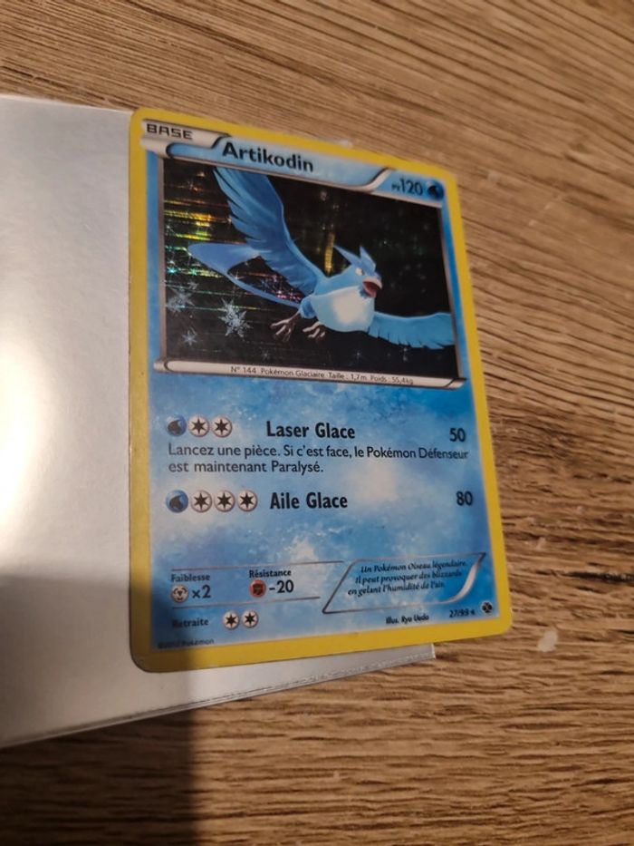 Carte pokémon artikodin HOLO 27/99 fr année 2012