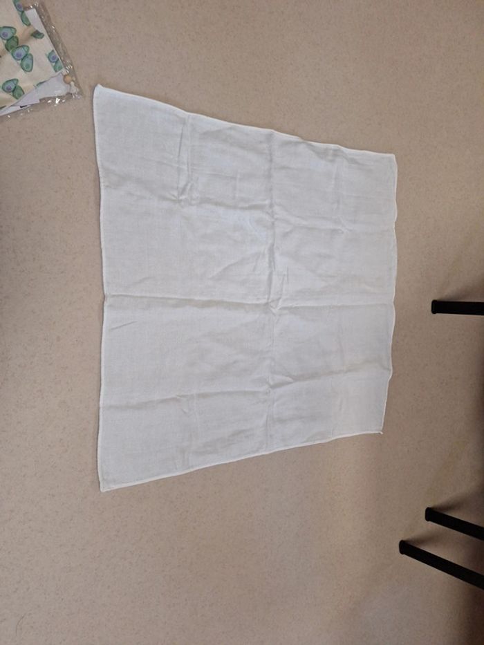 Grand lange carrée tissus blanc