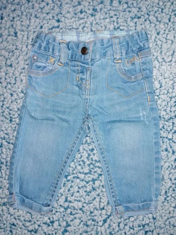 Jeans fille taille 6 mois - photo numéro 4
