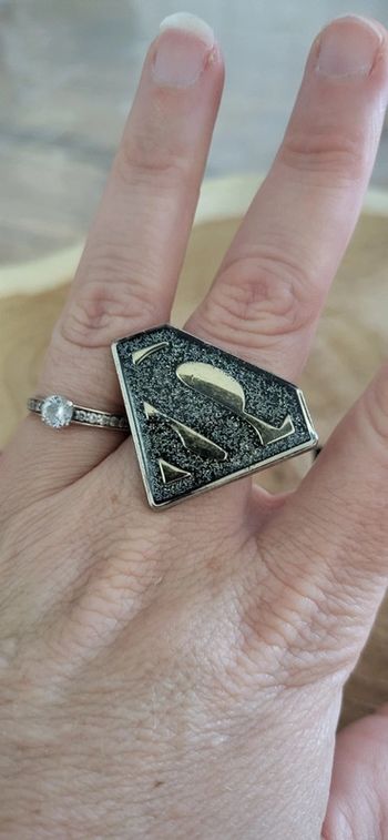 Bague super woman