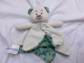 Doudou mouchoir chien mustela blanc bleu motif garçon 