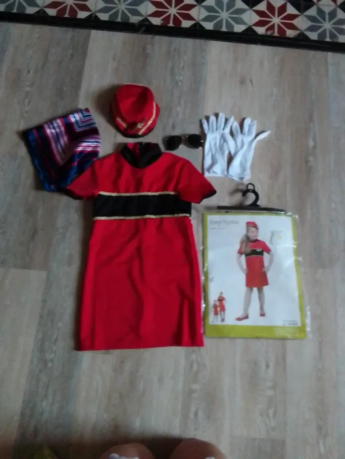 Déguisement costume fille hôtesse de l air