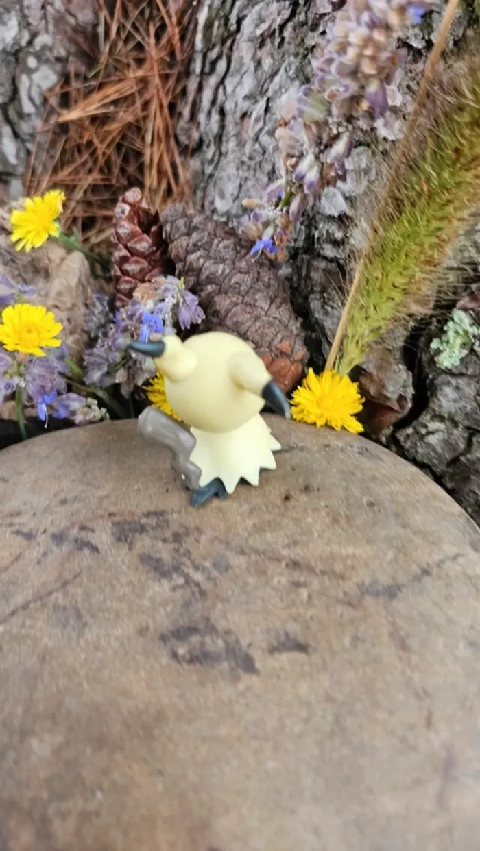 Super figurine Pokemon Nintendo mimiqui - photo numéro 3