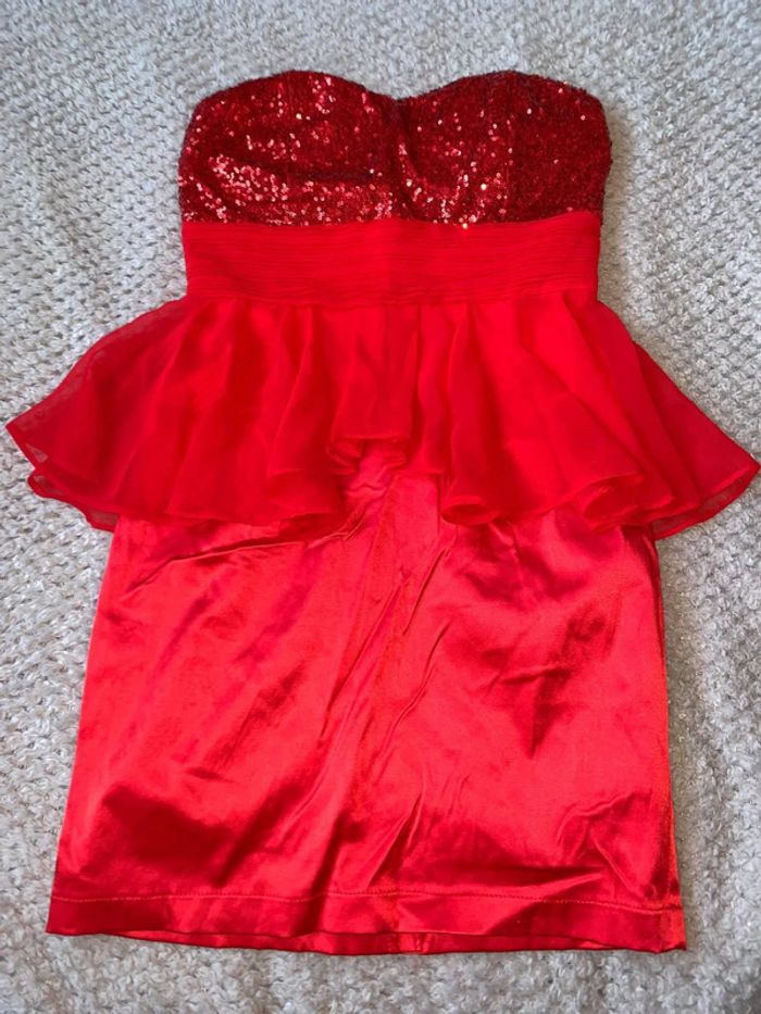 Robe rouge paillettes soirée - photo numéro 12