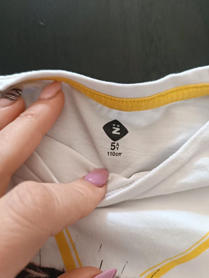 Tee shirt manches longues 5 ans - photo numéro 3