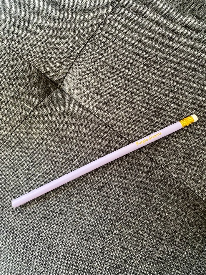 Crayon « Purple dreams » - photo numéro 2