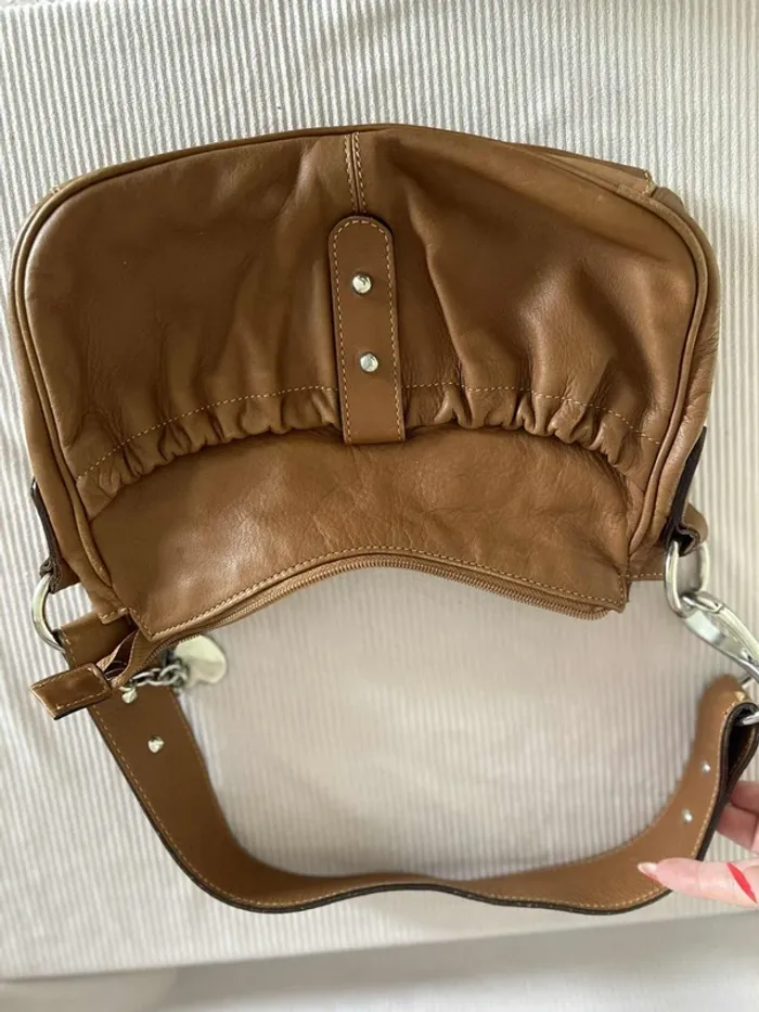 Sac bandoulière cuir camel Salamander – bon état - photo numéro 13