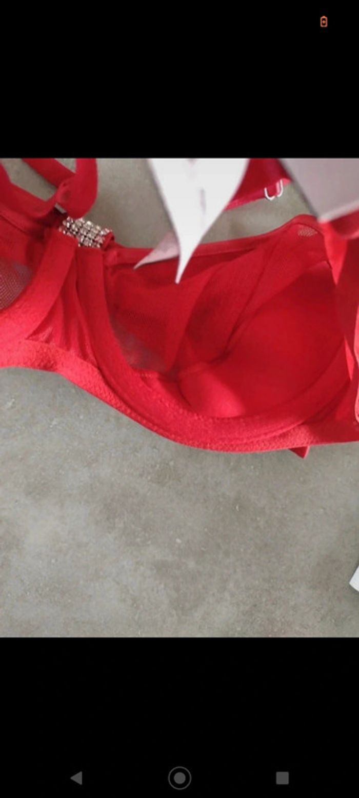 Soutien-gorge rouge sexy balconnet à nœud Wicked Victoria's Secret - photo numéro 3