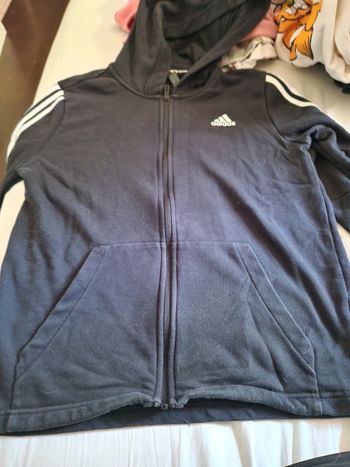 C'est adidas
