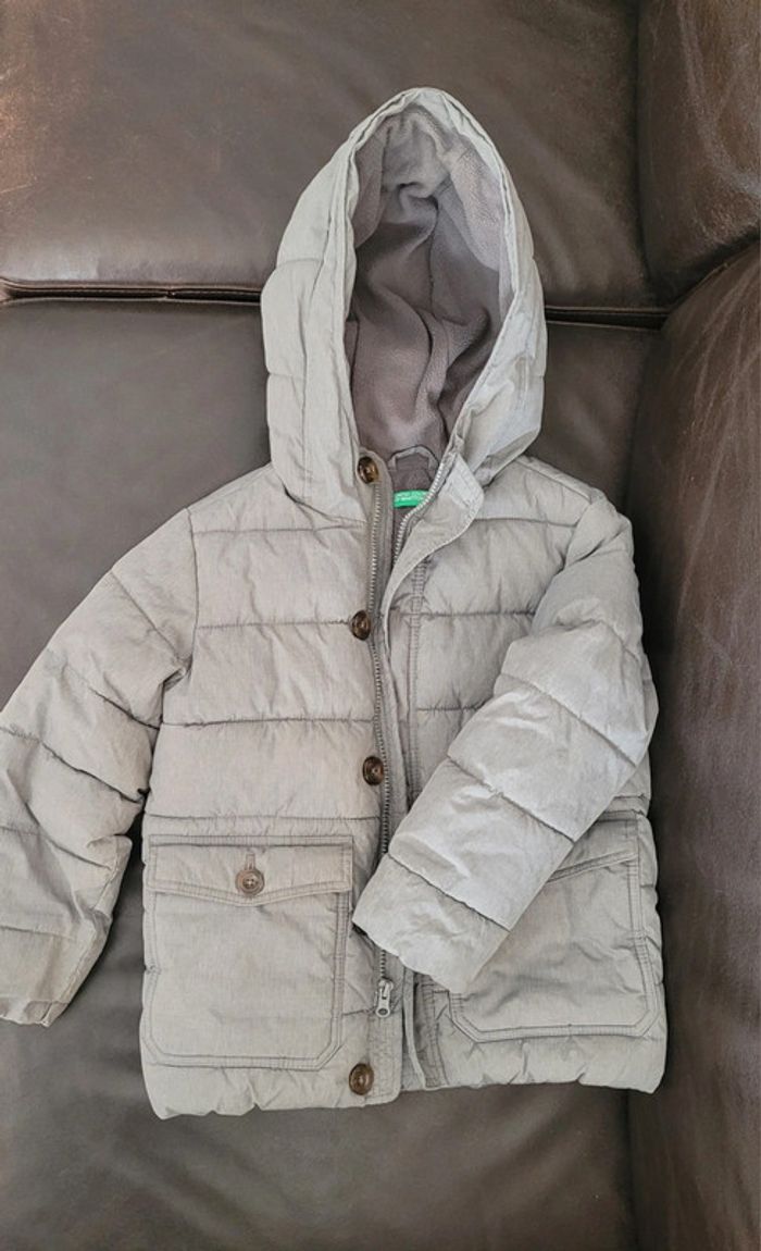 Manteau chaud d'hiver gris garçon 8 ans United Colors of Benetton