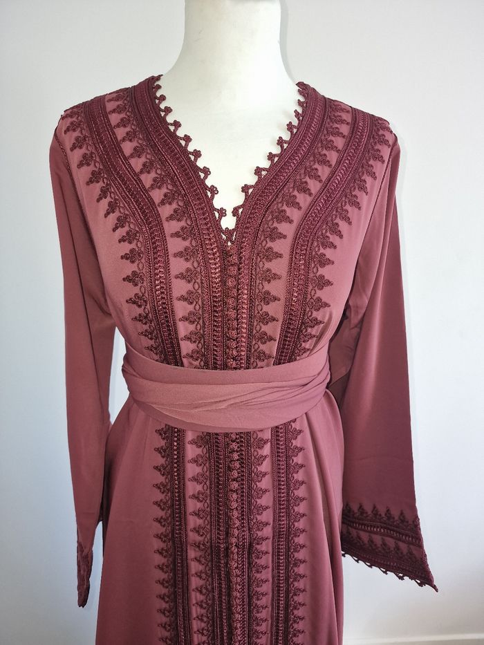 Caftan kaftan ton sur ton neuf - photo numéro 2