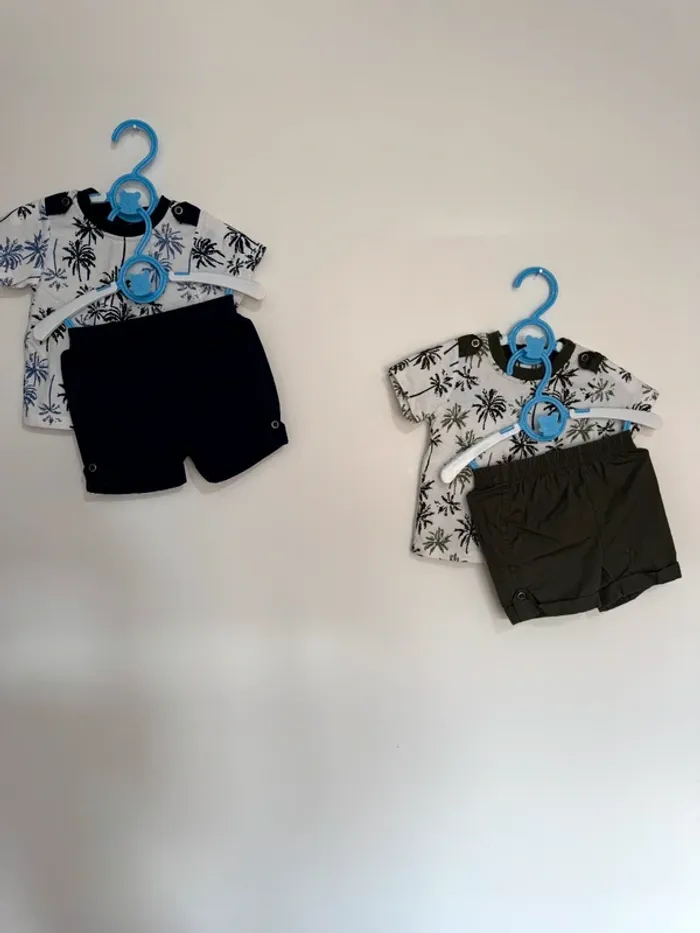 Lot de 2 Ensembles short t-shirt jumeaux 3 mois