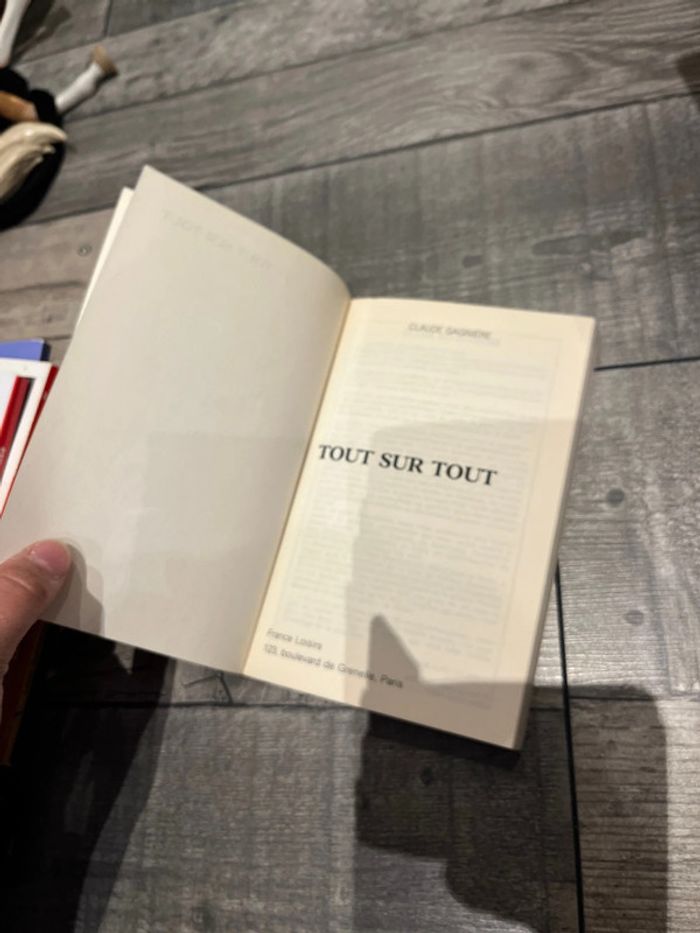 Livre tout sur tout - photo numéro 7