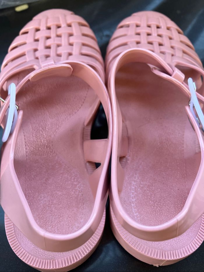 Chaussures d’eau Méduse taille 30 neuves - photo numéro 4