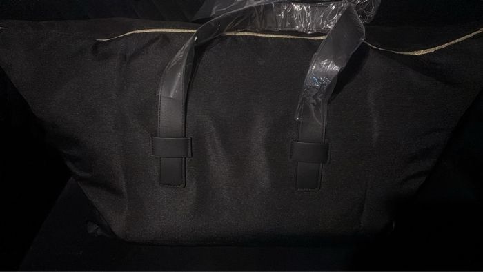 Sac de voyage neuf Hugo boss - photo numéro 2