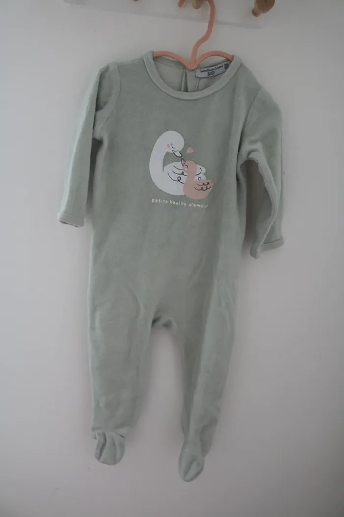 Lot pyjamas hiver fille NPO 12 mois - photo numéro 6