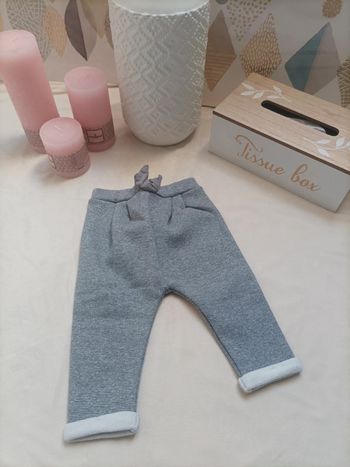 Jogging molletonné Kiabi fille 9 mois