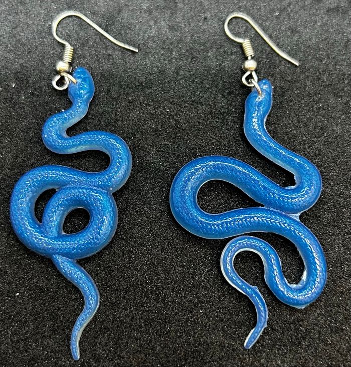 Boucle d’oreille serpent