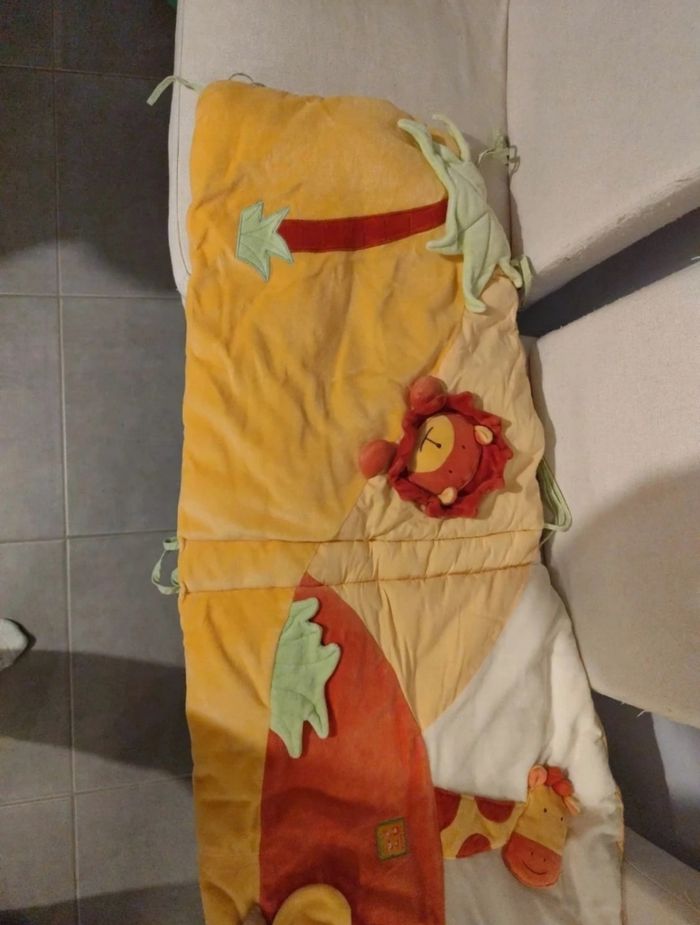 Tour de lit - photo numéro 3