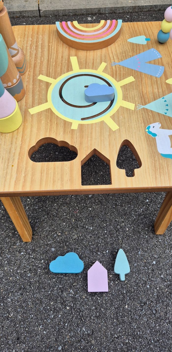 Table d'activités en bois - photo numéro 9